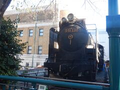 国立科学博物館。
保存蒸気機関車D51231号機。
屋根のないところに展示されているが、手入れが良くされたいるようで保存状態は良い。