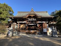 六甲ライナーの終点で、JRに接続している住吉駅に来たからには由来となっている元住吉神社へ。
住吉というと大阪の住吉大社が有名ですが、本家争いをしているのが面白いです。