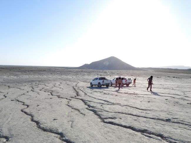 向こうに見えるのがチャンドラグプⅠ