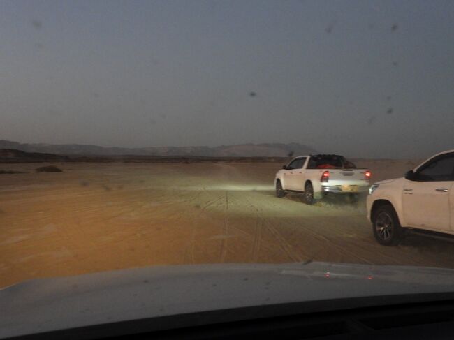 だんだん暗くなってきました