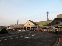 翌朝、松山駅からスタート。