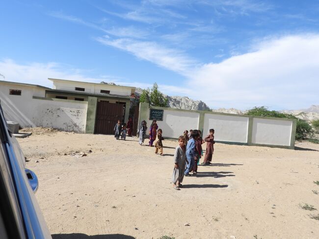 贈呈式が終わるとみんな解散