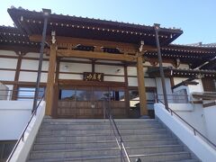 静岡市の名刹、古刹のお寺です。

禅宗の臨済寺です。