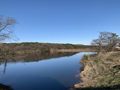 メッツァは「宮沢湖」を中心とした構造になっていて、園内のどこからでも湖の景色を拝めるようでした。雲一つない晴天で良い景色でした！