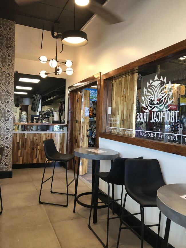 ここは初めての店。