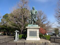 上野公園の西郷隆盛像
角度を変えて撮影