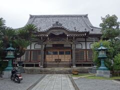 音無神社の並びの最誓寺へ。
