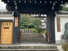 こちらは霊源院。やはり東福寺の塔頭になります。