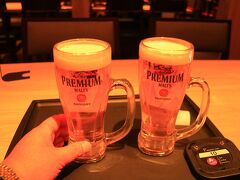 先ずは、ビールをジョッキで２杯オーダー