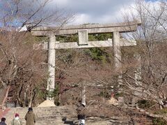 竈門神社に着きました。