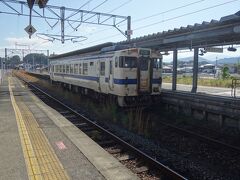 桂川（けいせん）駅まで３０分。
ローカル線の旅を楽しみました。
