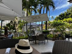 2月に伊東で断食合宿に参加して以来、自宅では16時間断食法を実践している。
夕食を20時までに済ませ、朝はフリーズドライのスープのみ。
昼食を12時に摂ると、夕食から昼食まで16時間空くことになる。
旅に出ると3食食べてしまうが、今日は朝食を軽く済まそう。