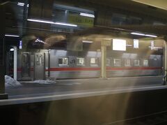 深川で雪も残る留萌本線が