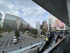 12時06分、一時間ほどで博多駅着。