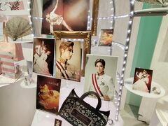 JRで一時間宝塚大劇場へ。お正月の花組公演です。うたかたの恋を見ました。花組さんです。