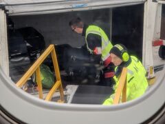 ミュンヘン空港のスタッフはチューリッヒ空港のスタッフより遥かに丁寧に荷物を扱っていました。