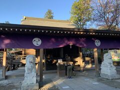 唐澤山神社

御祭神は藤原秀郷公
平安時代 平将門の天慶の乱を鎮圧して、
下野、武蔵国鎮守府将軍を拝領したとあります