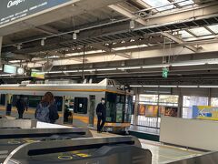 少し早く到着したため、駅前をぶらぶらして時間をつぶしました。