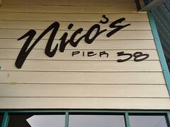 朝食は海沿いのNico's PIER で。