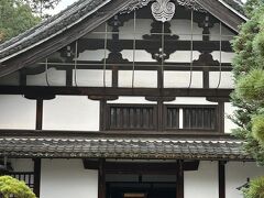 『南禅寺』境内にある「天授庵」。
ここの紅葉も綺麗だったよな～。
前に来た時の旅行記はコチラ↓↓↓
２０１８年１１月　グルメ♪御朱印☆紅葉♪インスタ映え☆欲張り京都女子旅【前編】～「毘沙門堂」～「天授庵」～「L’ajitto」でお肉ランチ～「CACAO MARKET by MarieBelle」～
https://4travel.jp/travelogue/11425029