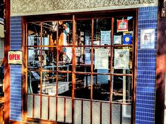 尾道の千光寺から下に降りる途中の細い路地にある小さなお店、みはらし亭。