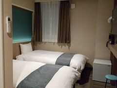 さて、今宵のお宿「ホテルランタナ那覇松山」へ。
ってことで、お部屋ちぇーーーーっく！