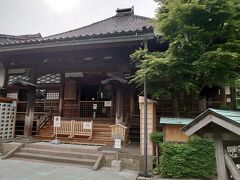 金沢へ
金沢も人は少なく西茶屋街は閑散としていて
予約の取りにくい妙立寺が前日でも予約が取れるわけだわ