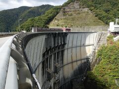 　１４：０５　川治ダムでフォトストップ。