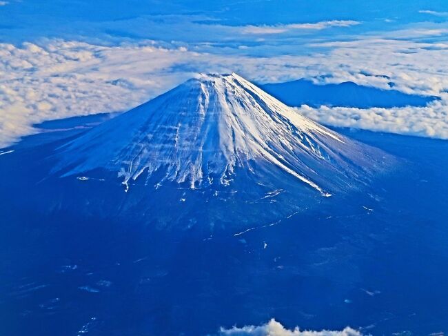 富士山！冠雪南面 JAL261便～空撮 ☆離陸10分後-南アルプス連峰-三河湾