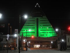 青森県観光物産館アスパム