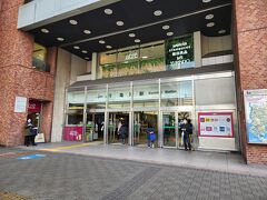 11:55　亀戸駅

駅で降りる人はそこまで多くなかった...
駅前も混雑なし！