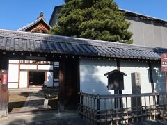 玉鳳院は妙心寺の開山堂だった記憶と、その開基の方のお話が印象的だった記憶で再訪しました。