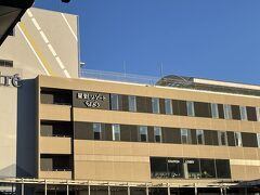 今日のお宿はBEB5土浦という星野リゾートのホテルです。
土浦駅直結です。