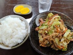 ●まるしん食堂＠平尾公園界隈

僕は麩ちゃんぷるを頂きました。
680円です。
現在9:21。
こんな時間から、大好物の麩ちゃんぷるを頂ける幸せ。
非常にありがたいです！