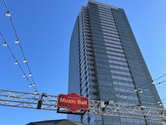 恵比寿ガーデンプレス

まだ時間が有るのでフラフラと
1月とは思えない青い空

