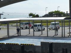 あか島経由
マリンハウスシーサーさんの車
また来るね
ダイビングではお世話になっています