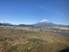 冬は富士山が綺麗に見える確率が高くていい。