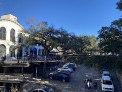 この周辺に東西に伸びる小路が「ファクターズ・ウォーク」。