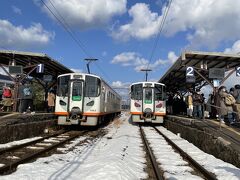 途中で乗り換え。