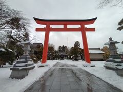 「湯倉神社」