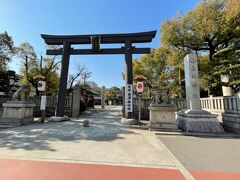 最初に尋ねるのは三社神社です。