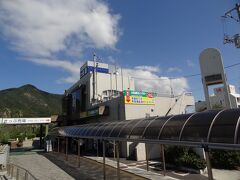 小豆島.土庄港(オリーブポートとのしょう)