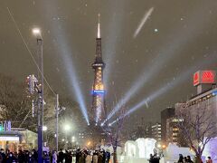 さっぽろテレビ塔は、大通公園には欠かせないですね。