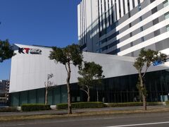 こちらは2020年にオープンしたライブハウス、KT Zepp Yokohama。