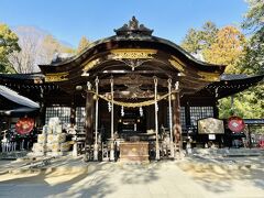 本殿にて参拝

武田神社はかれこれ数度訪れている。

武田信玄を祭神としている。