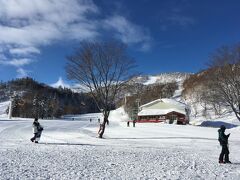ということで、札幌国際スキー場に到着。今年のバスパックは5800円