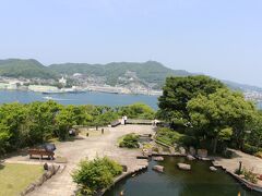 でも、大浦天主堂には入らず向かったのはグラバー園。

前回は嵐の中迷子になるほどの所だったのに、この日は穏やか。
https://4travel.jp/travelogue/11665259