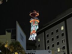 那覇には何度も来ていますが夜に松山出掛けることがなく、初めて見た気がするOTVのテレビ塔です。