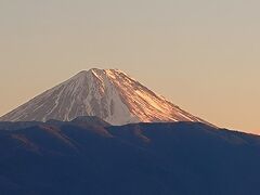 ホテルに戻って楽しみにしていた温泉大浴場へ。

今回は他にお客さんが居て大浴場の写真は撮れなかった。。。。