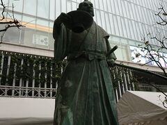 黒田節銅像